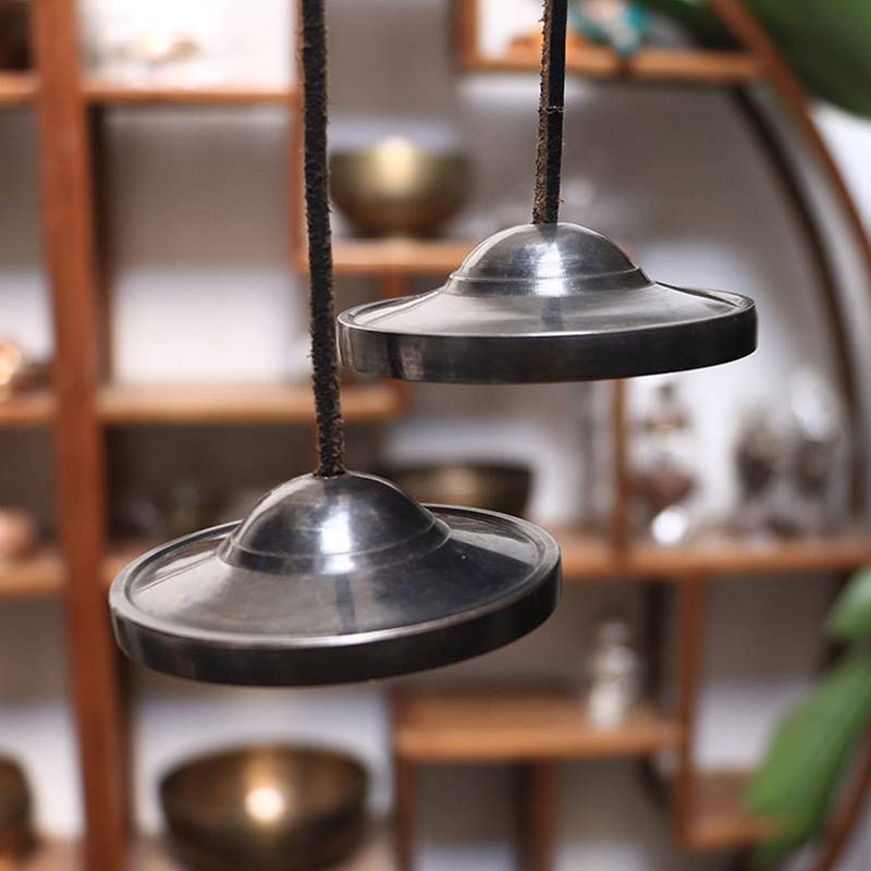 Kupferne tibetische Tingsha-Glocke für Glück und Meditation