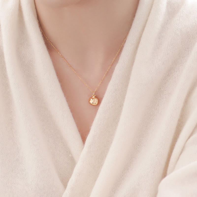 Granat-Halskette, 18 Karat vergoldetes Silber, Anhänger „Passion“