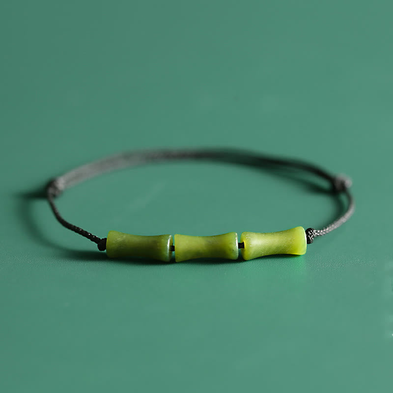 Grünes Bambus-Jade-Glücksarmband für Fülle und Wachstum