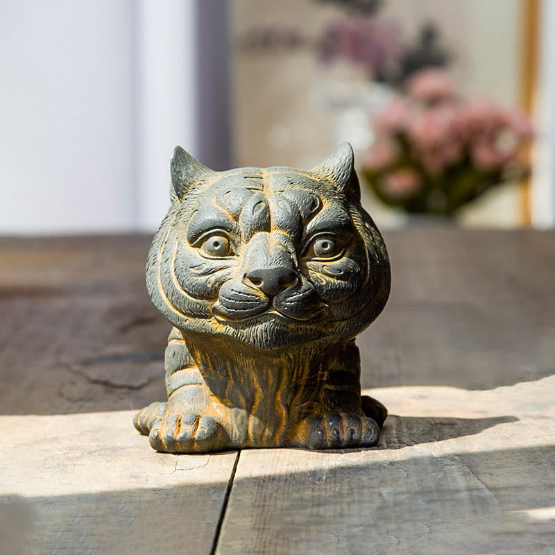 Handgemachte spirituelle Statue aus Tigereisenpulver, 9 cm