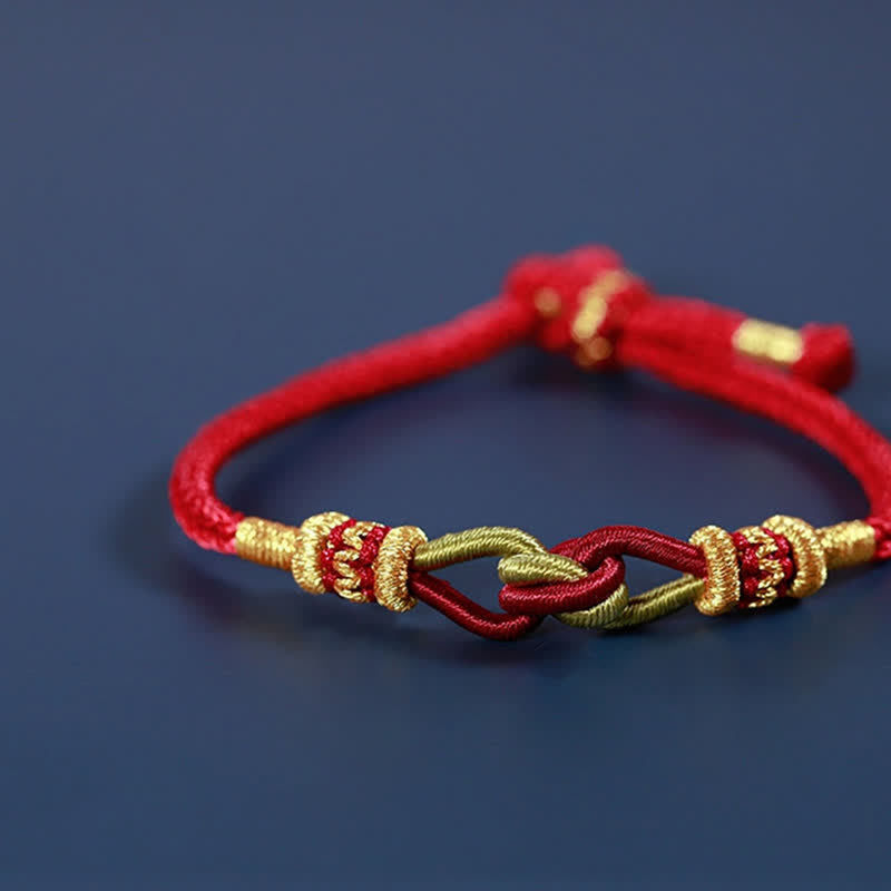 Handgefertigtes rotes Schnurarmband für Glauben und Stärke | Heilende Klänge