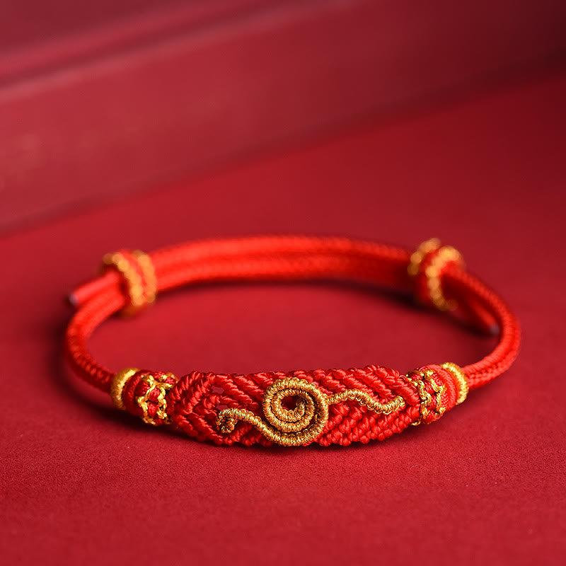 Handgemachtes rotes Armband mit acht Fäden, Friedensknoten und Schlangenjahr
