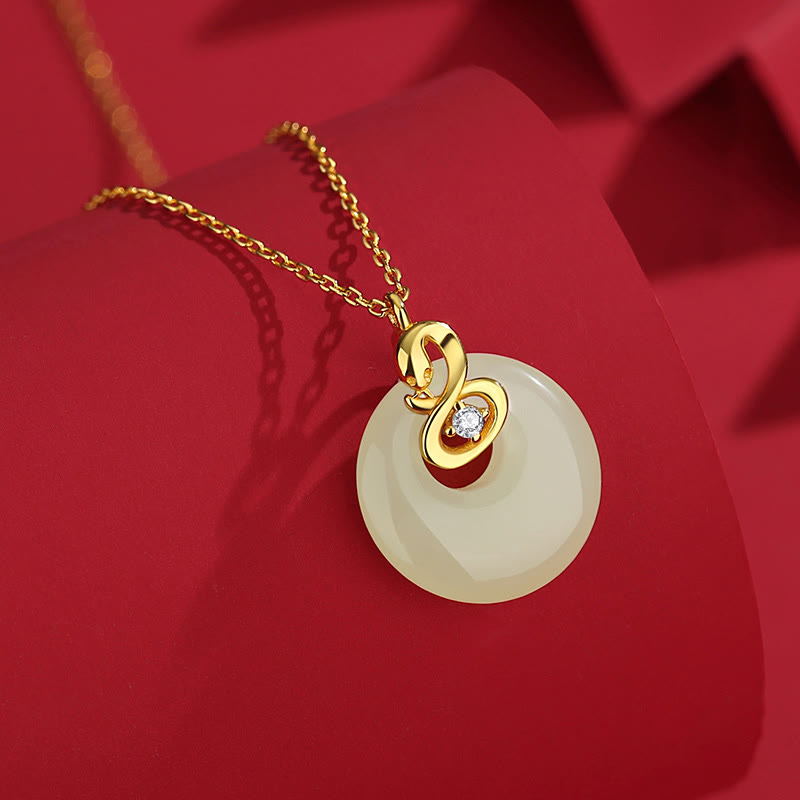 Hetian Jade Peace Buckle Schlangenhalskette