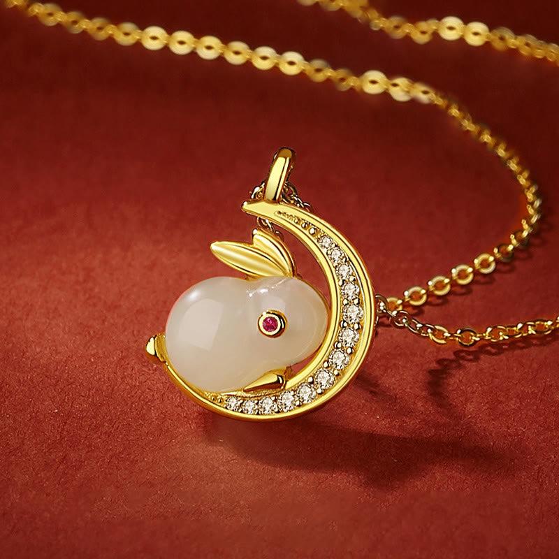 Hetian White Jade Kaninchen Halbmond Halskette