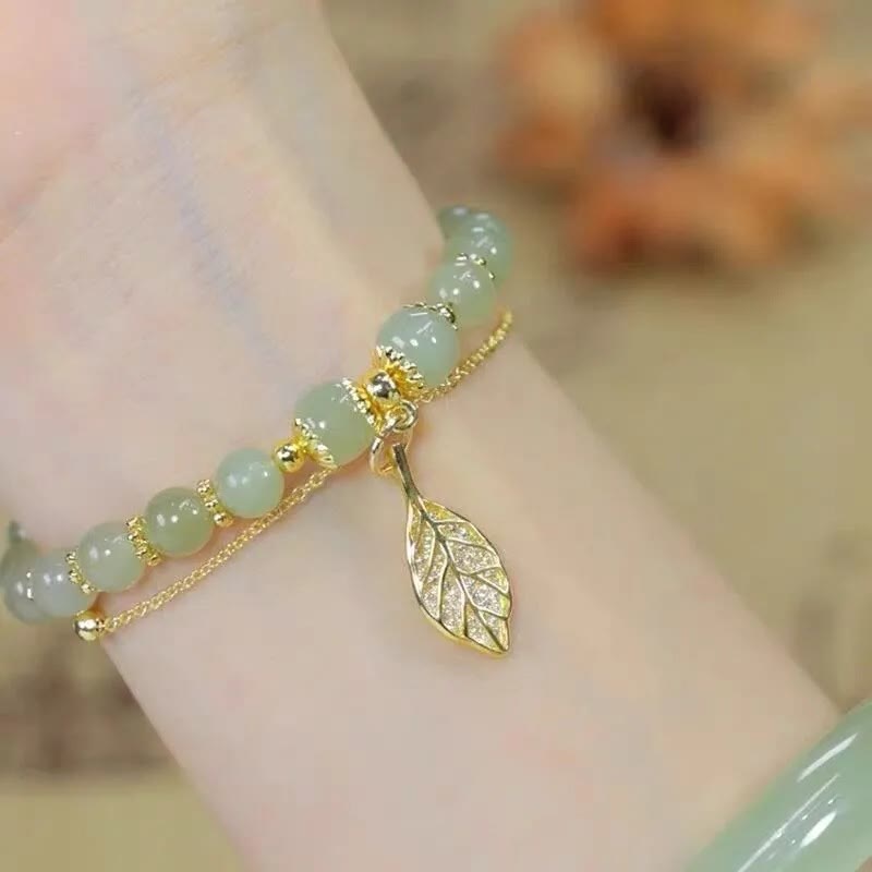 Jade-Glücksperlenarmband mit Blatt-, Tulpen- und Fu-Symbol
