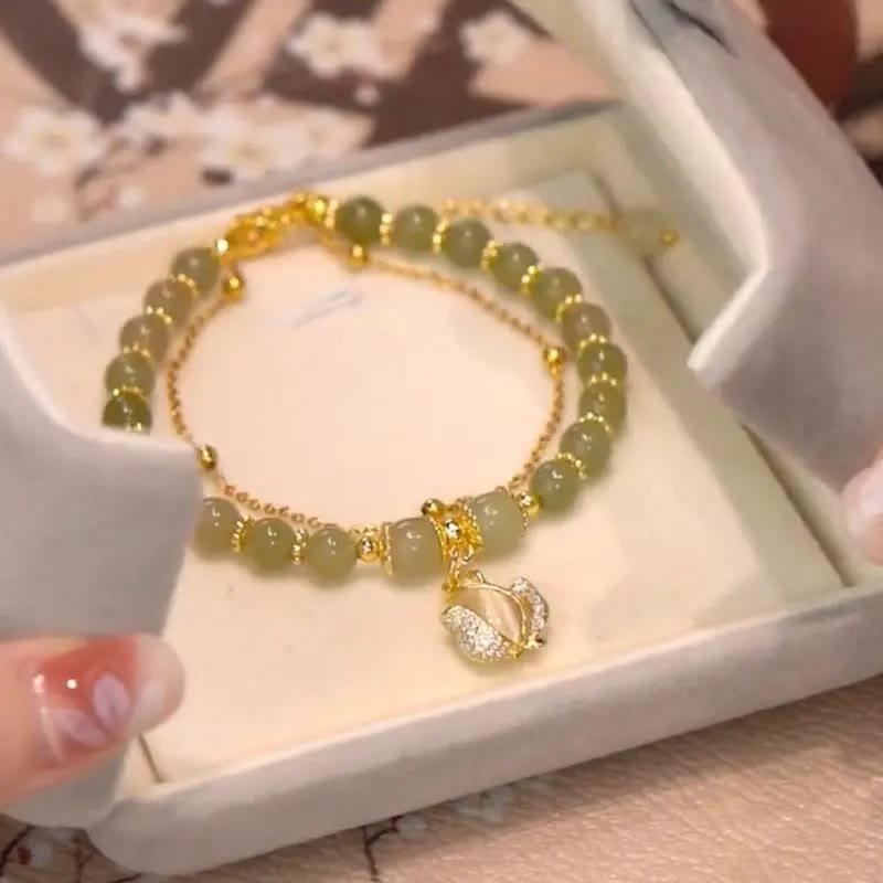 Jade-Glücksperlenarmband mit Blatt-, Tulpen- und Fu-Symbol
