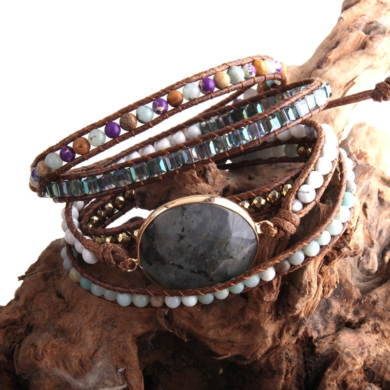 Labradorit-Wickelarmband mit kosmischer Energie