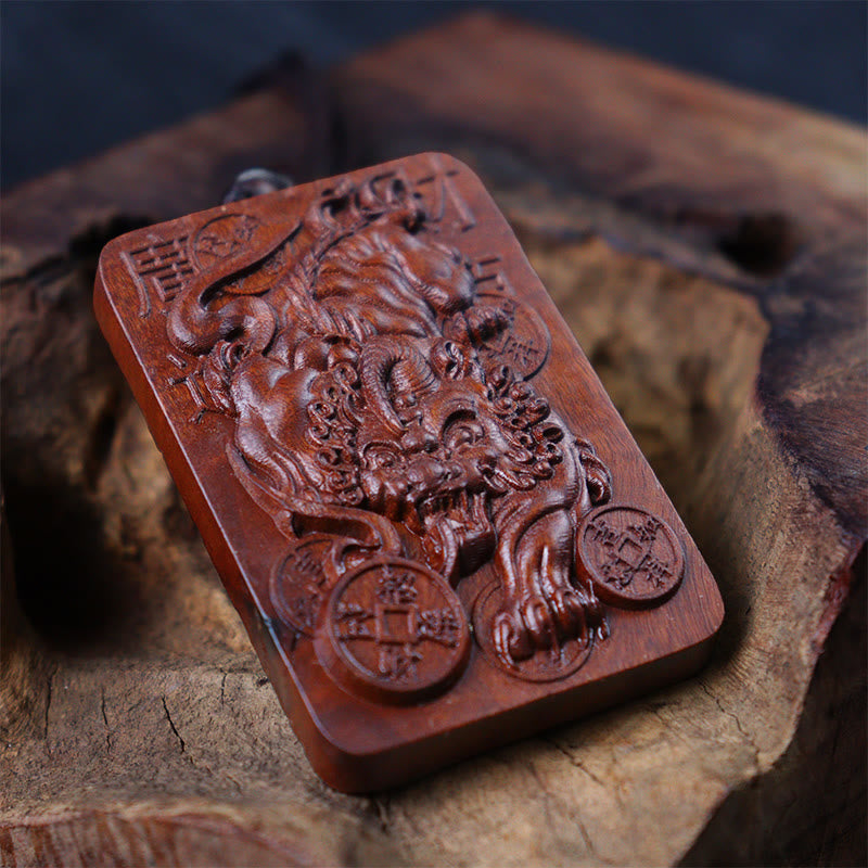 Vom Blitz getroffene Pixiu-Halskette aus Jujube-Holz für Glück