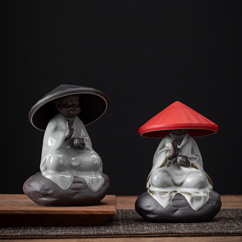 Kleiner Zen-Mönch, Keramik-Teesieb, Meditations-Buddha-Statue