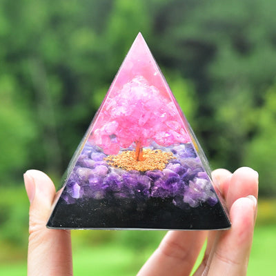 Orgonpyramide für Liebe und Schutz