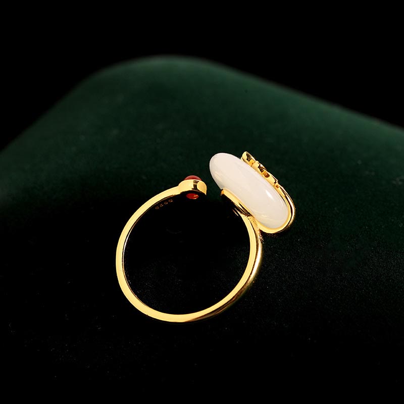 Schmuckset aus natürlicher Hetian-Weiß-Jade mit Segenspfau aus Sterlingsilber