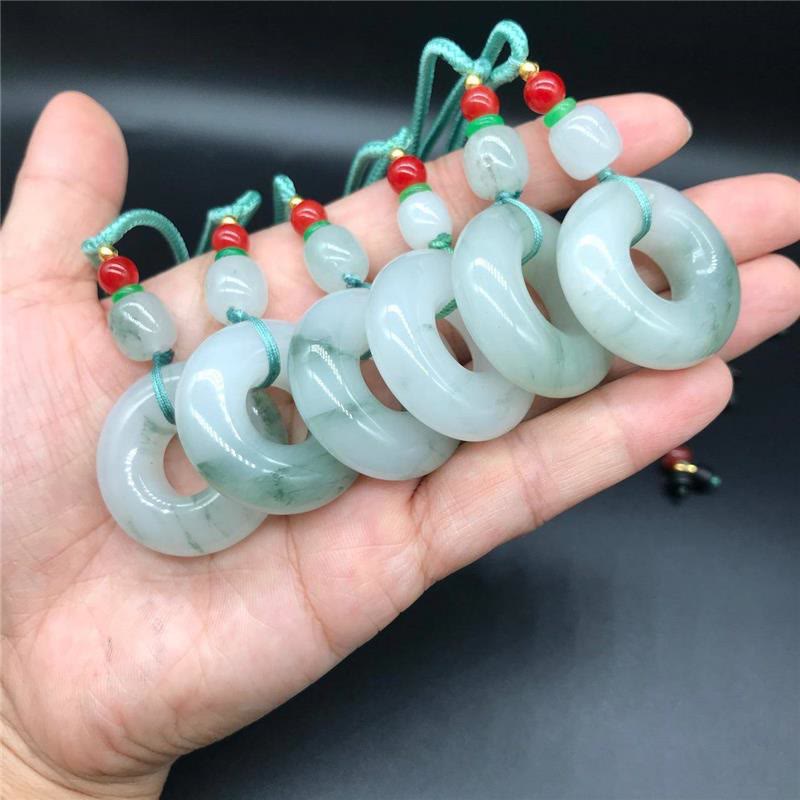 Natürliche Jade-Halskette mit Friedensschnalle und Wohlstandssymbol, 45 cm