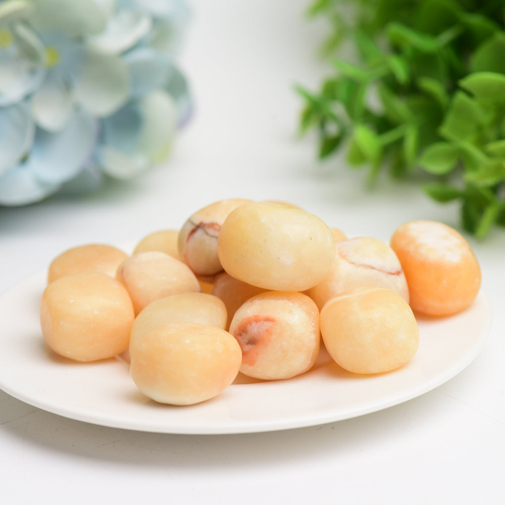 Oranger Calcit, 2 cm, heilender Trommelkristall