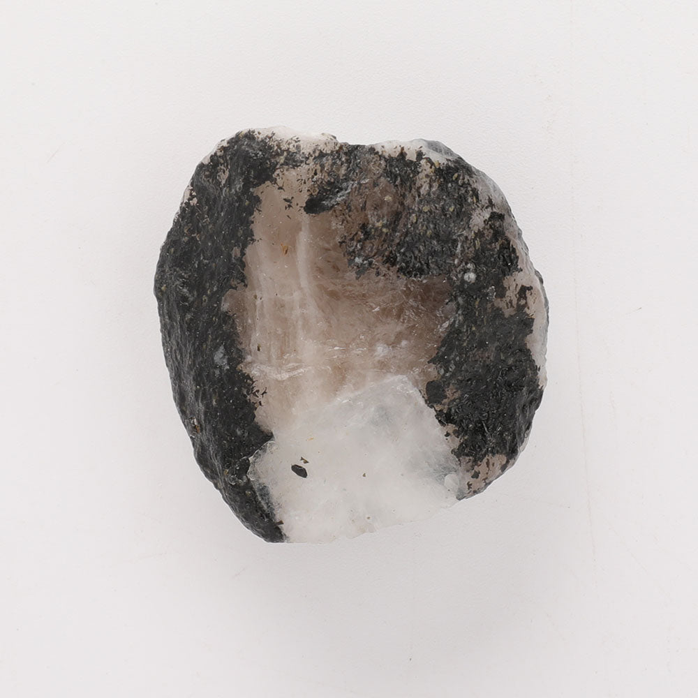 Rohe schwarze Mondsteinbrocken 1,8 Zoll Rohkristalle