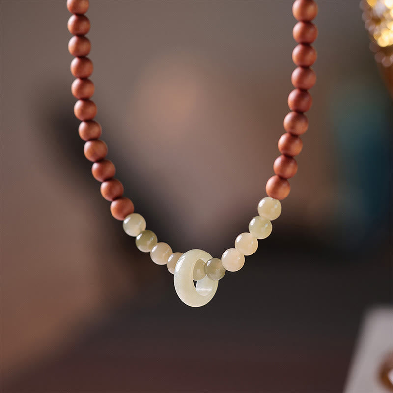 Doppelt gewickeltes Schutzarmband aus Sandelholz und Hetian-Jade