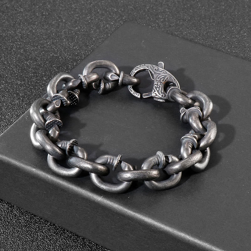 Spirituelles Armband aus Titanstahl mit quadratischen Nieten für Balance