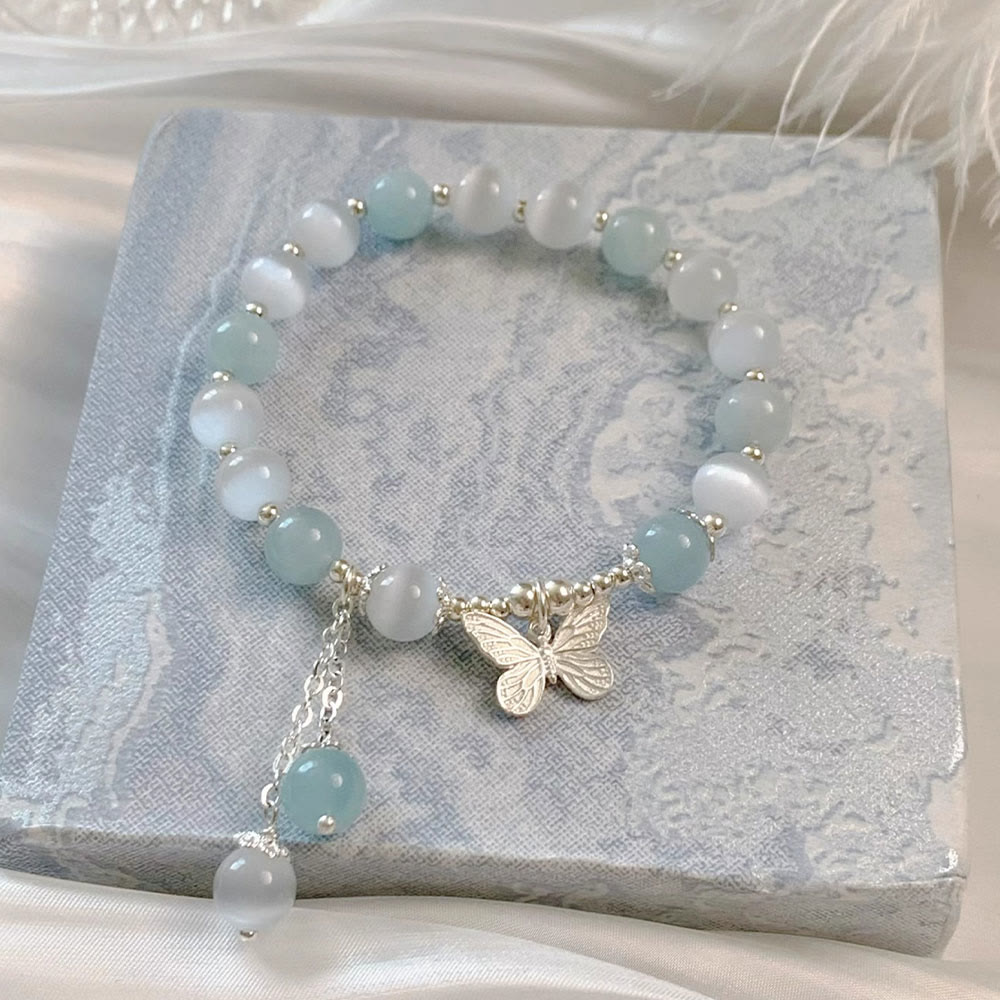 Unterstützen Sie das Aquamarin-Schmetterlings-Chakra-Armband mit heilenden Klängen