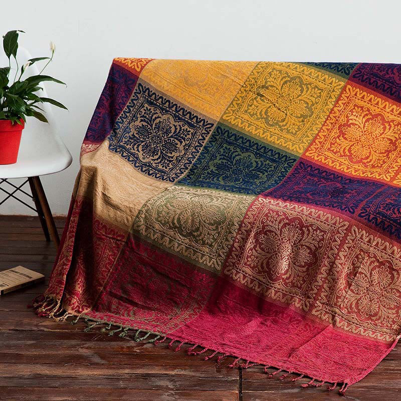 Handgefärbte Decke mit tibetischem Blumenmuster, 150 x 190 cm