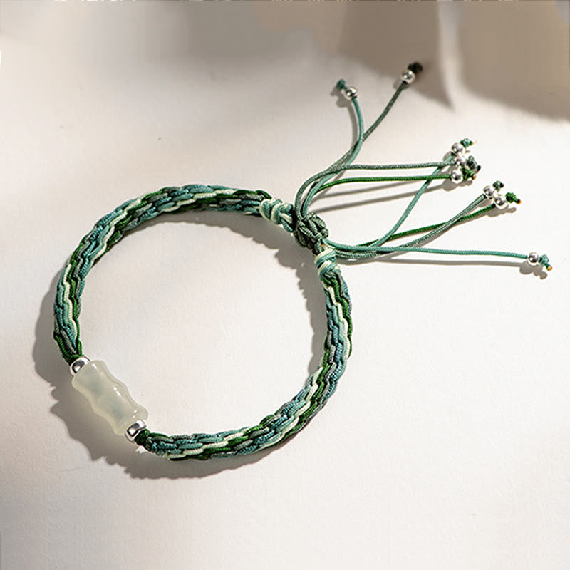 Weißes Jade-Bambus-Armband mit Kraft- und Glückskette