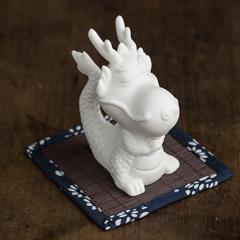 Chinesische Drachenstatue aus weißem Porzellan | Feng Shui Charme