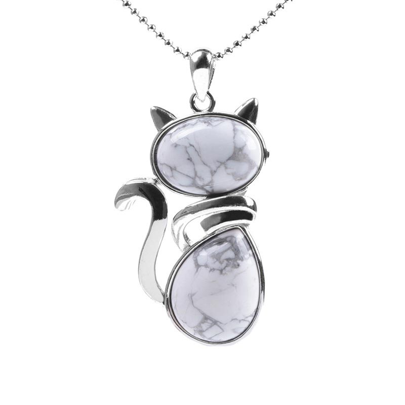 Green Aventurine Crystal Necklace | Protection Cat Pendant