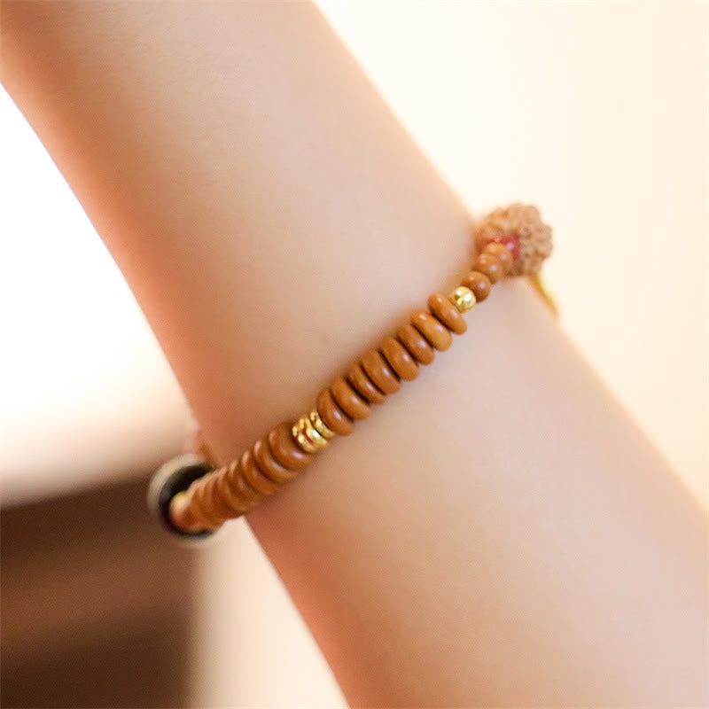 Om Mani Padme Hum Armband Bodhi Seed und schwarzer Onyx