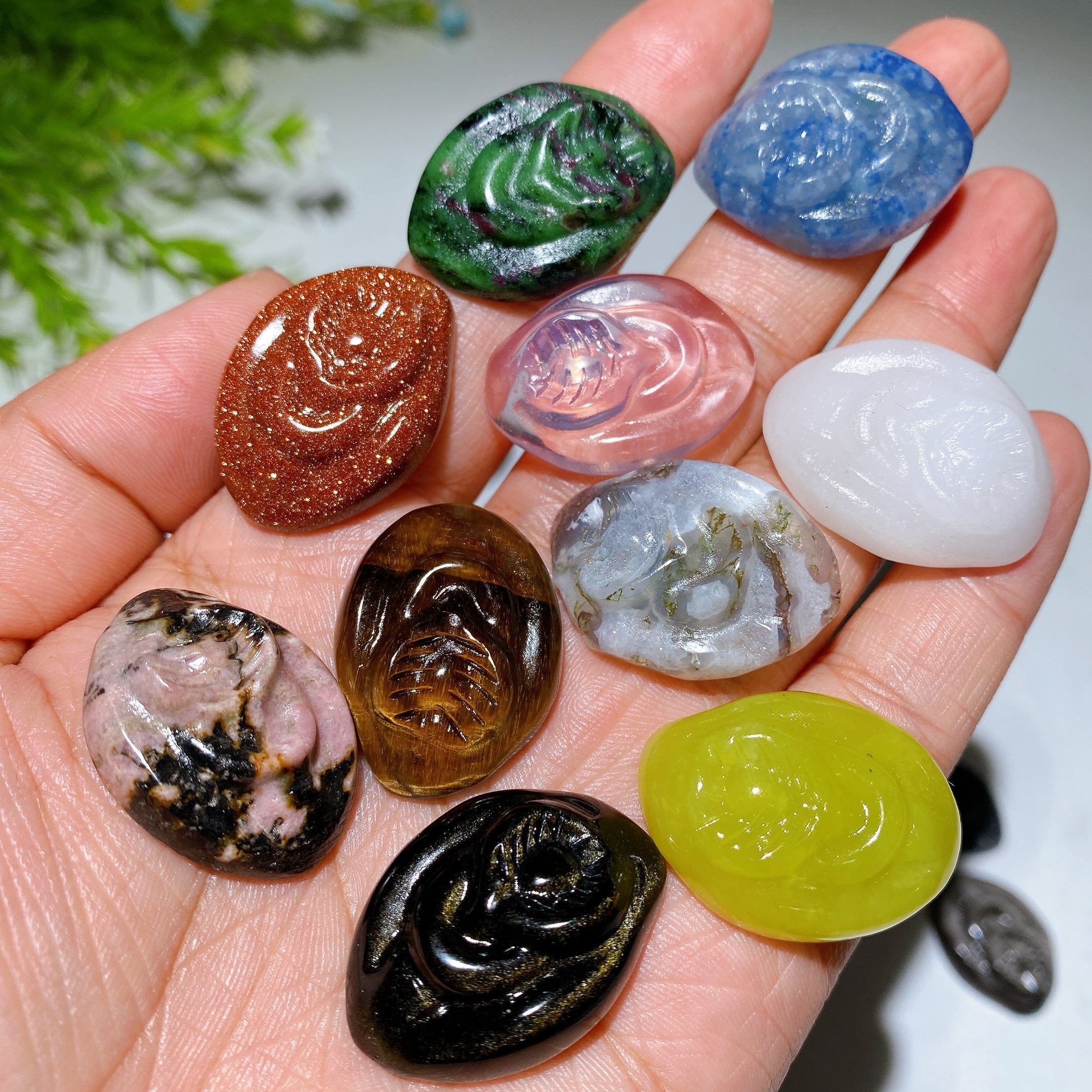 1.0 inch Mixed Crystal Life Source Healing Figurines