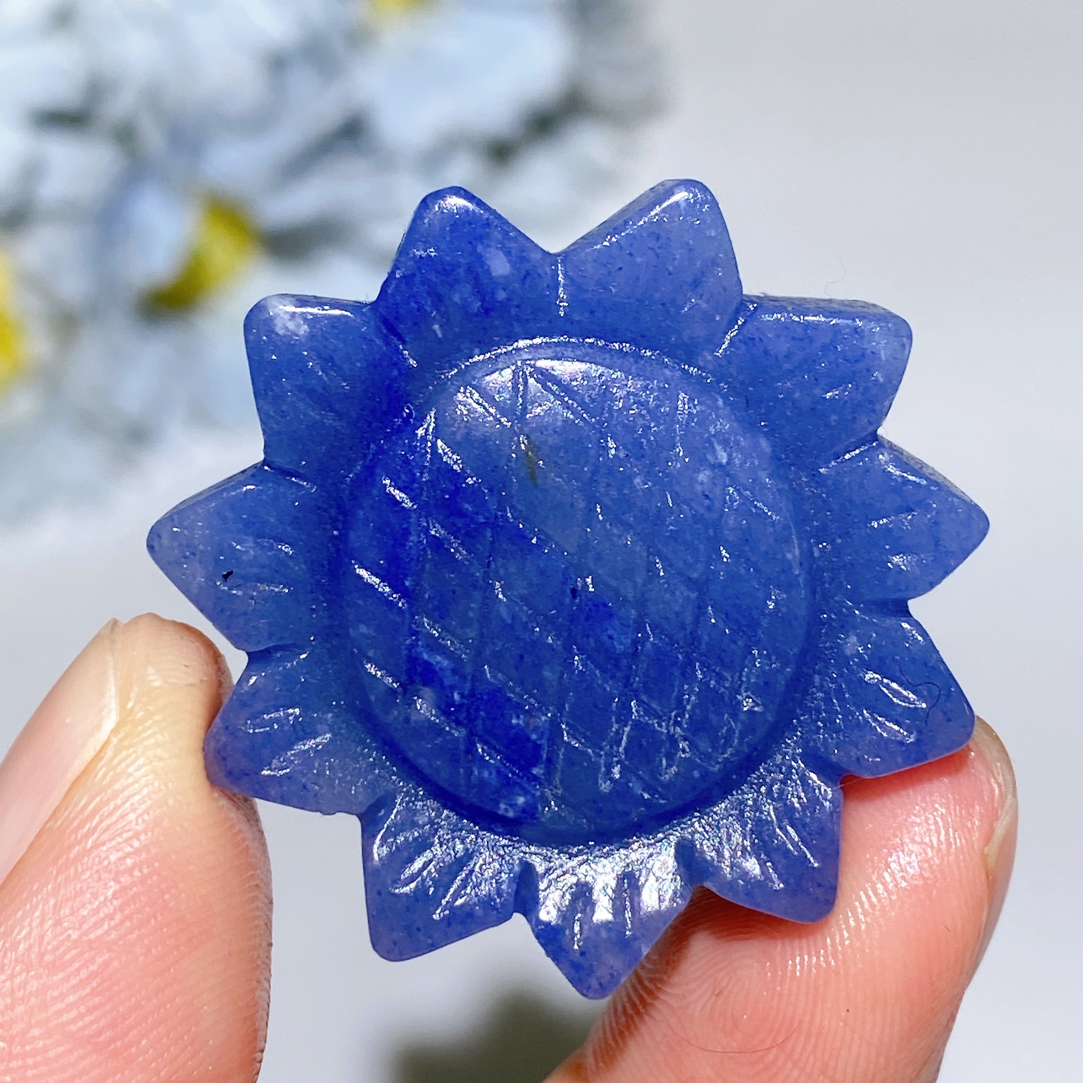 1.3-1.5 inch Mixed Crystal Sunflower Carving Crystal Figurines
