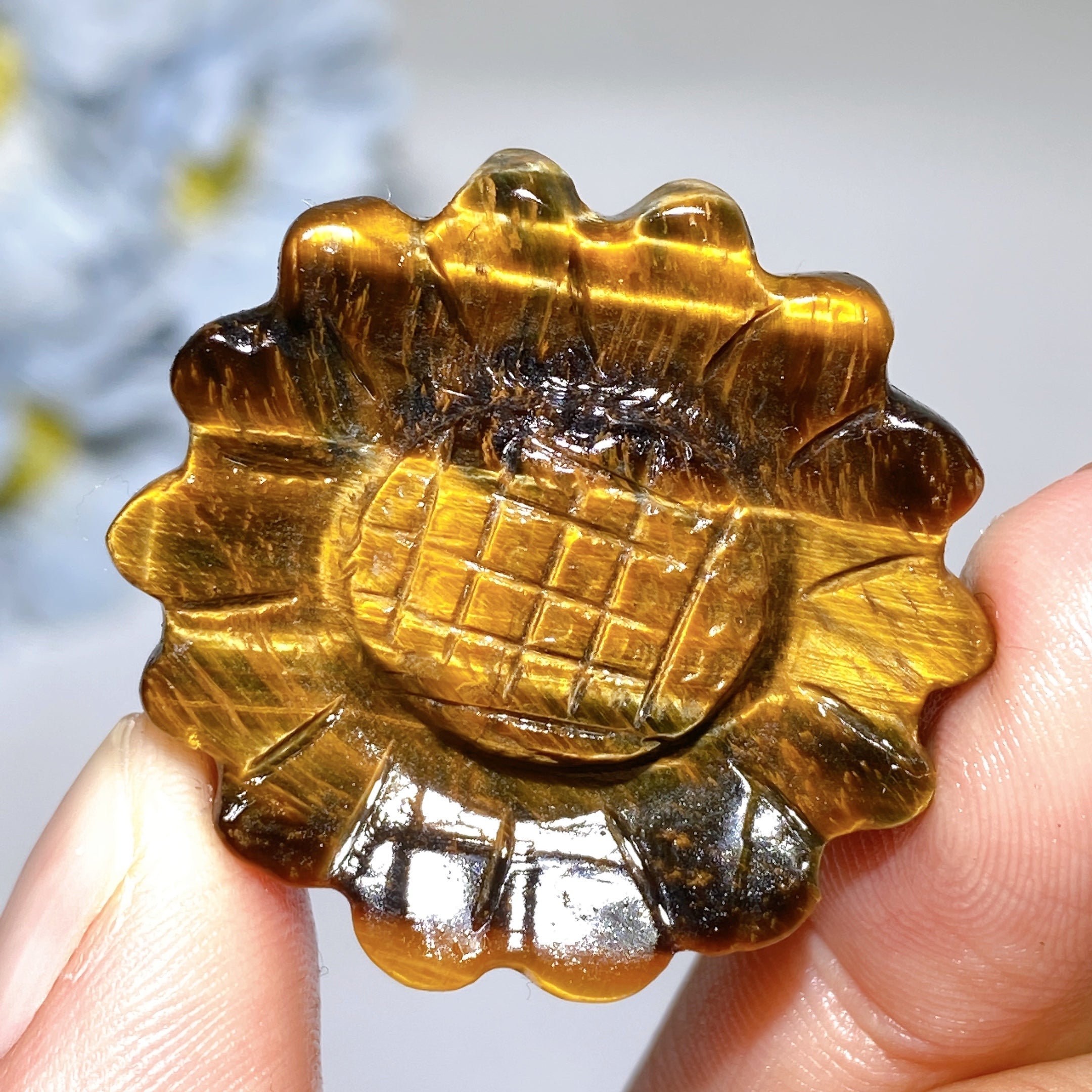 1.3-1.5 inch Mixed Crystal Sunflower Carving Crystal Figurines