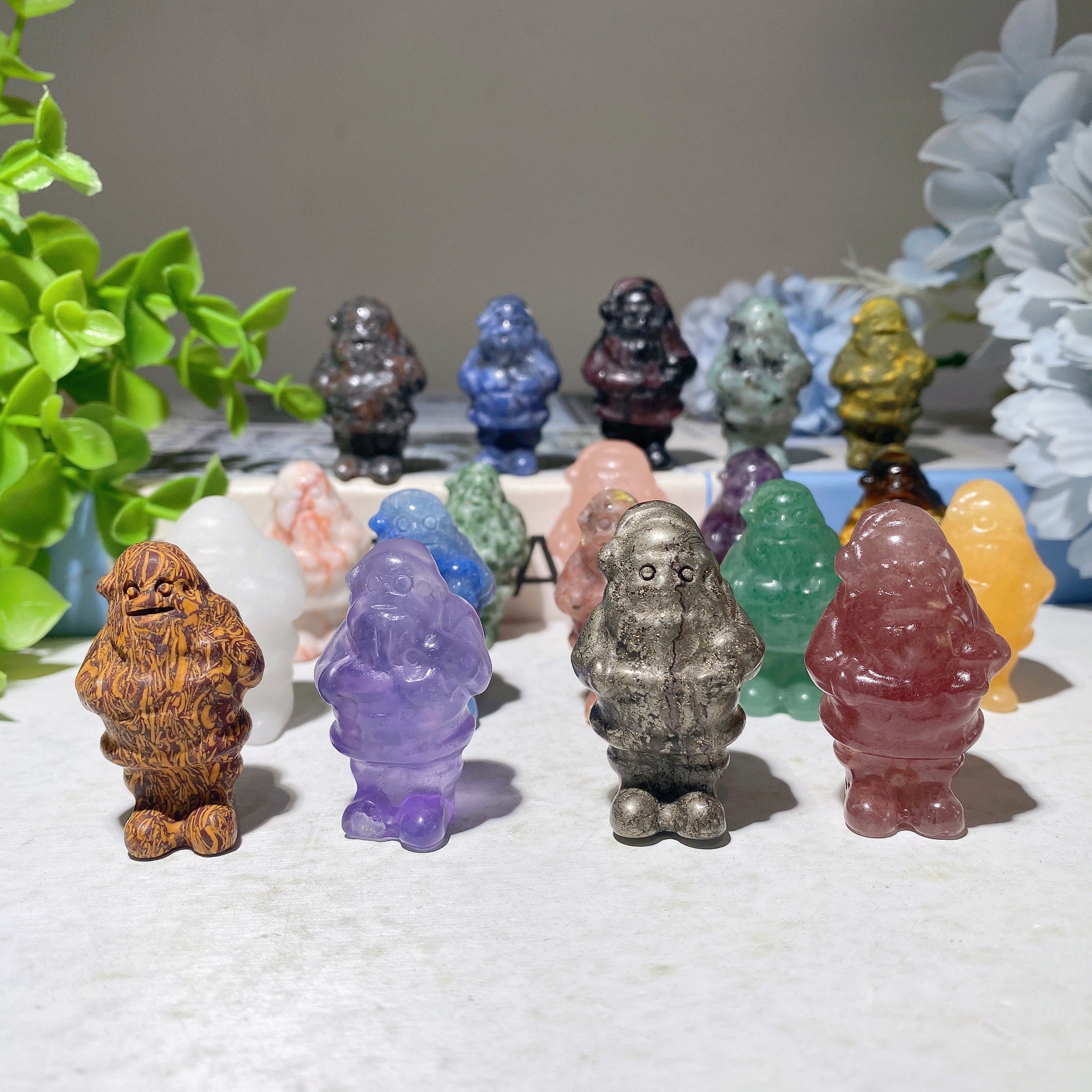 1,5 Zoll gemischte Kristall-Heilfigur des Weihnachtsmanns