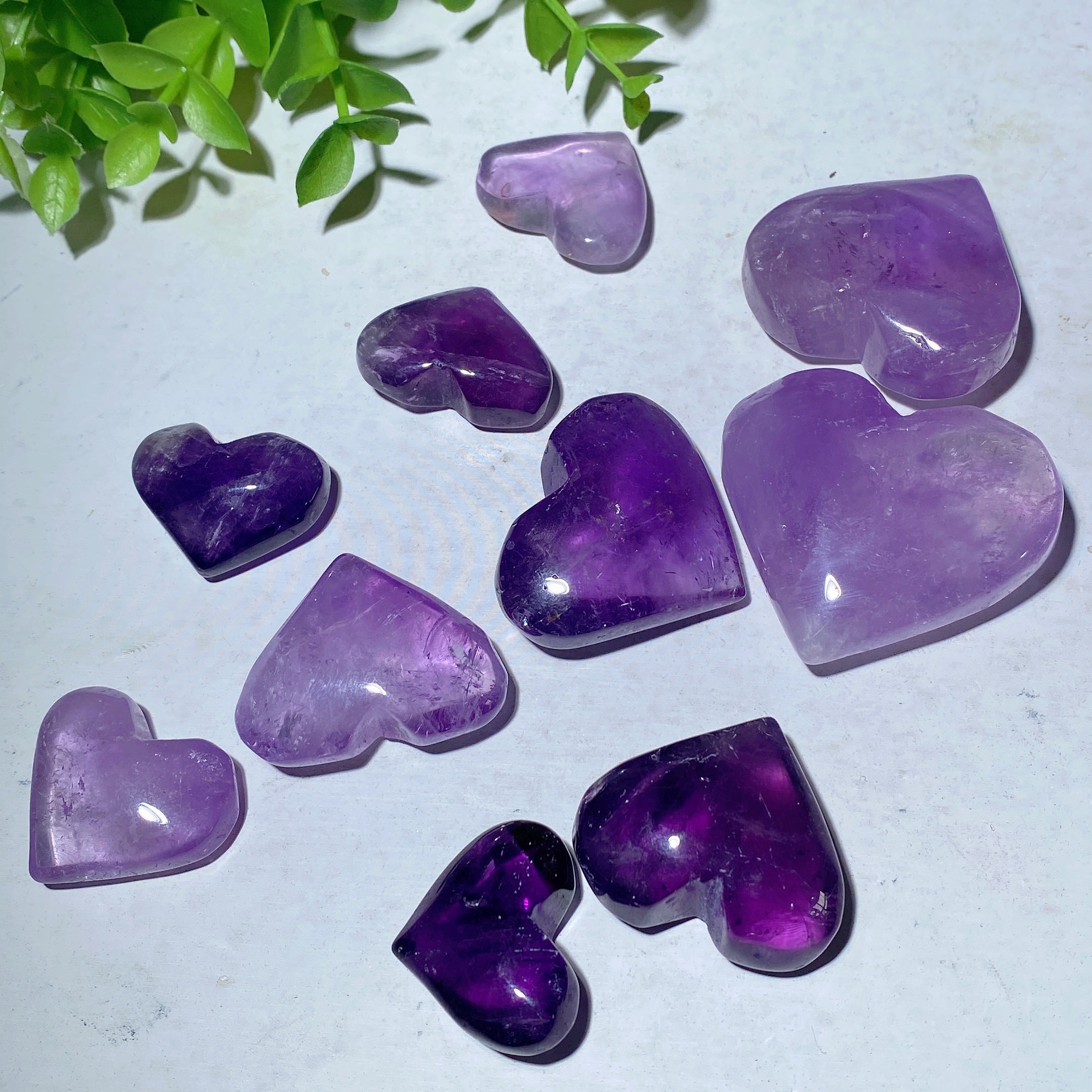 100g Amethyst Heart Crystal Carving for Emotional Healing