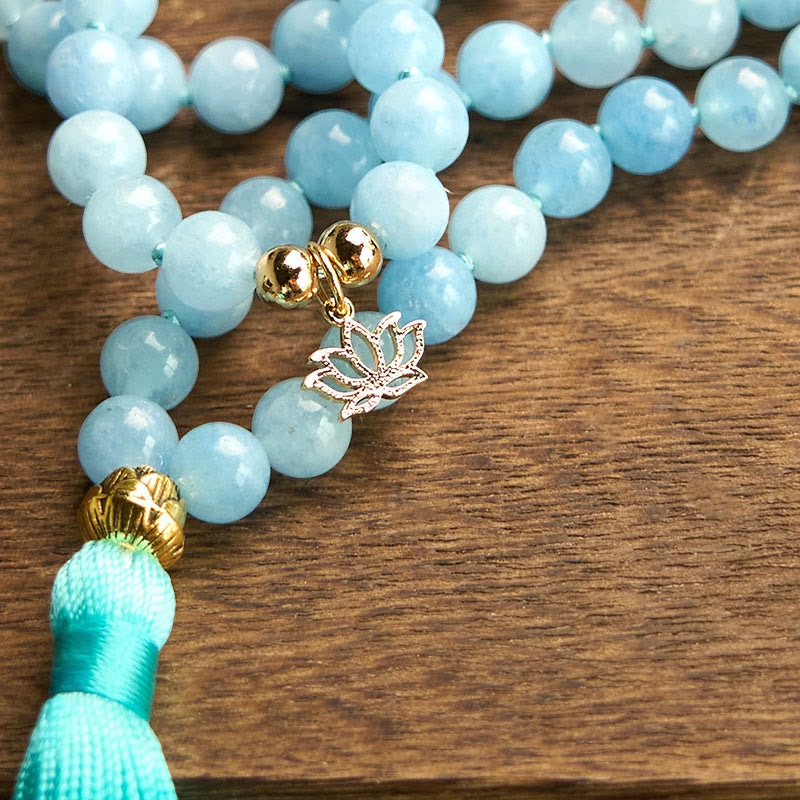 108 Perlen Aquamarin Heilarmband mit Lotus Anhänger
