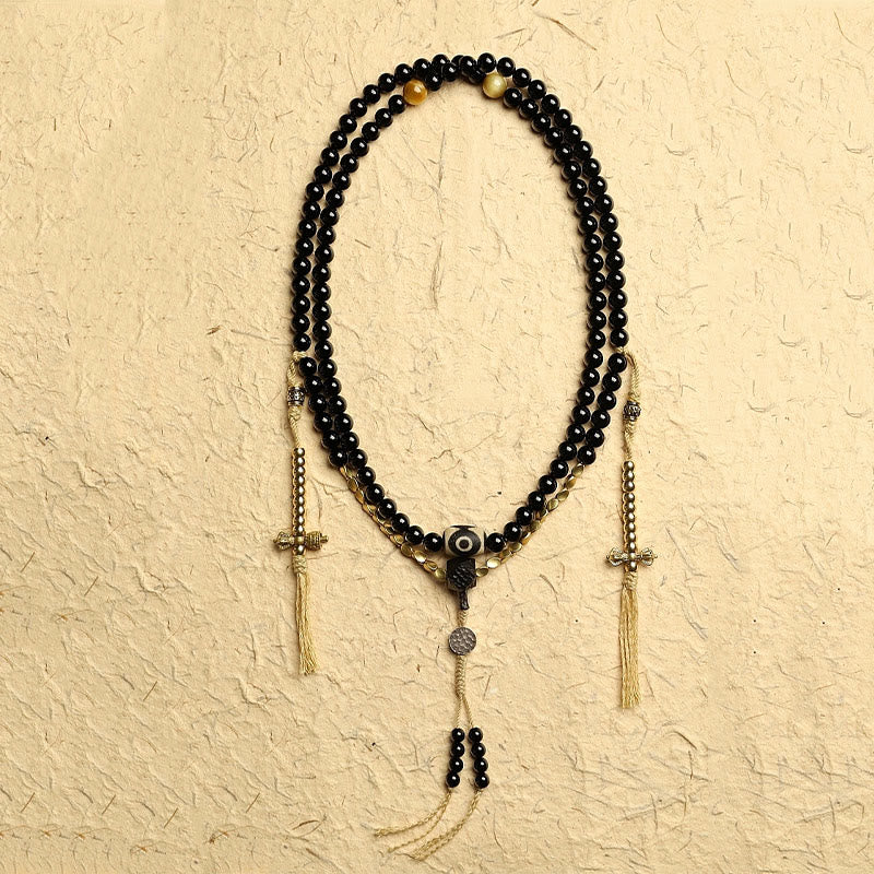 Mala-Armband mit 108 Perlen aus schwarzem Onyx und Schutzedelstein