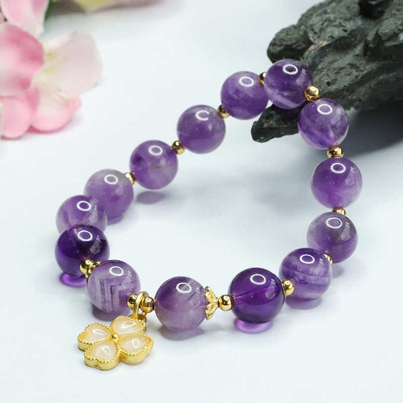 10 mm Amethyst-Charm-Armband „Inner Peace“