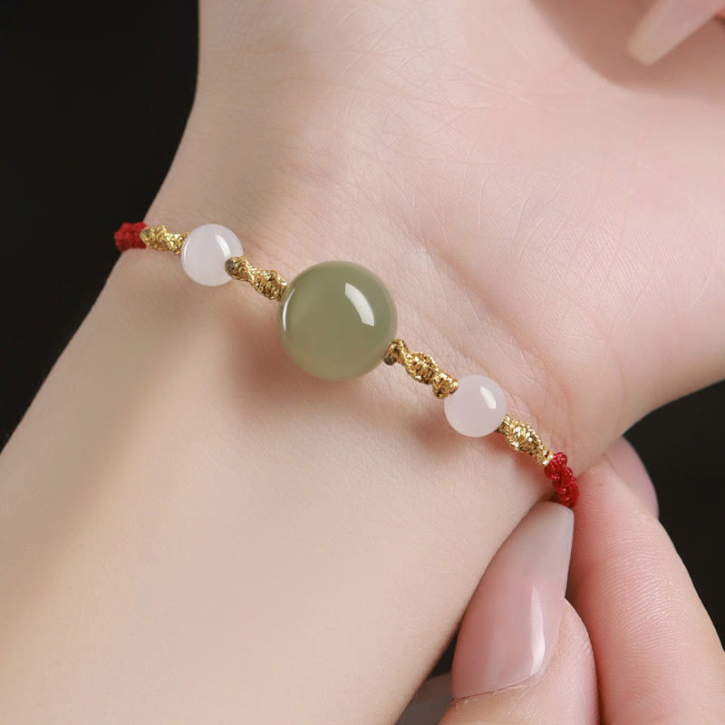 10 mm geflochtenes Glücksarmband aus Hetian-Jade für spirituelles Gleichgewicht