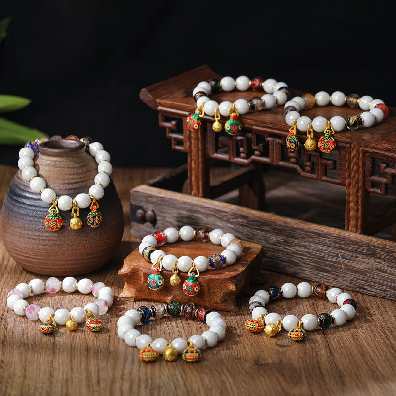10 mm Liuli-Glas-Charm-Armband mit spirituellem Charme für Wohlstand