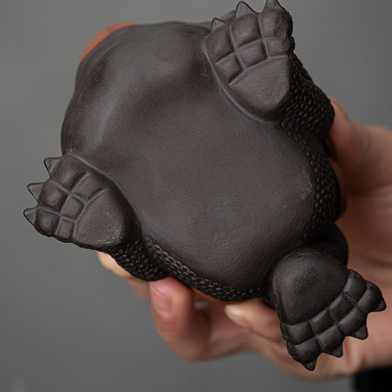 11 cm große Feng-Shui-Froschfigur aus violettem Ton mit Kupfermünzen