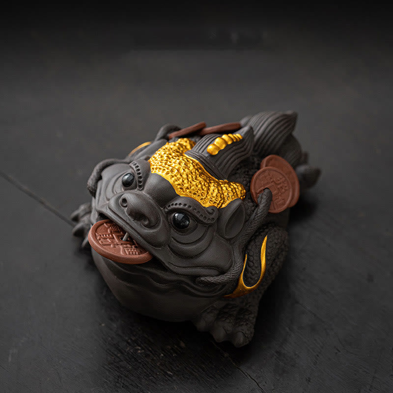 11 cm große Feng-Shui-Froschfigur aus violettem Ton mit Kupfermünzen