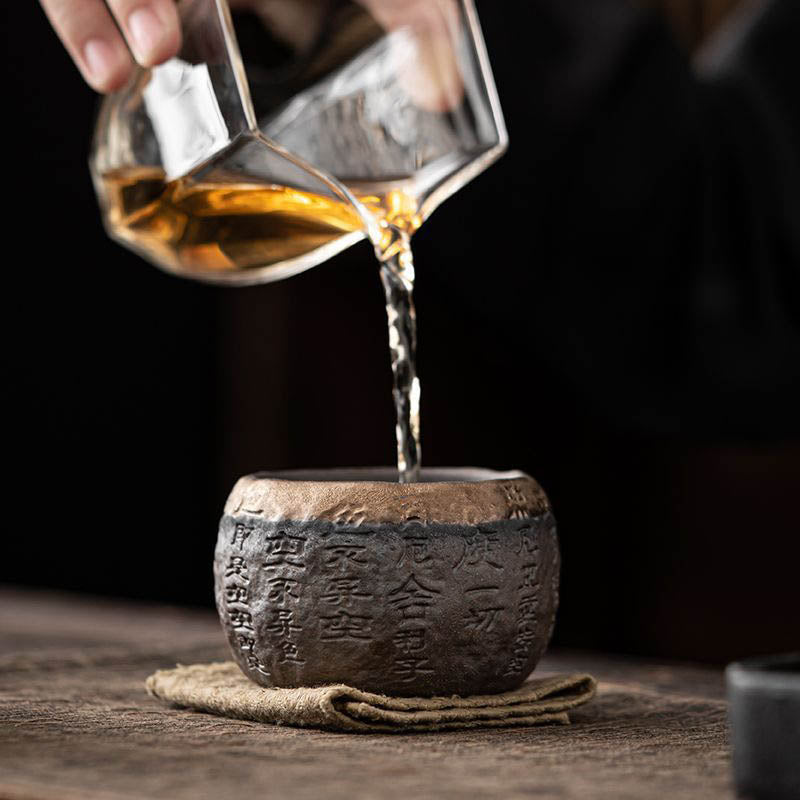 130 ml Keramik-Kung-Fu-Teetasse mit Herz-Sutra-Gravur