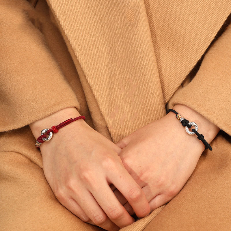 14–17 cm dunkelrote Schnur, 999 Sterlingsilber, Peace-Schnalle, Stärke-Armband
