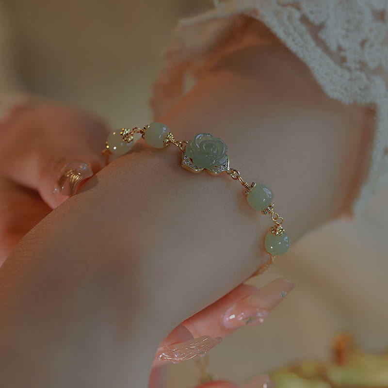 14 Karat vergoldetes Hetian-Jade-Rosenblumen-Glücksarmband