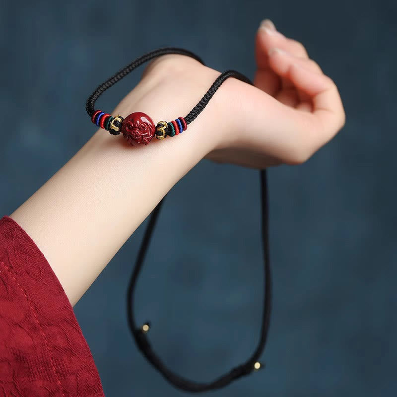 14 mm Zinnober-Halskettenanhänger mit chinesischem Sternzeichen