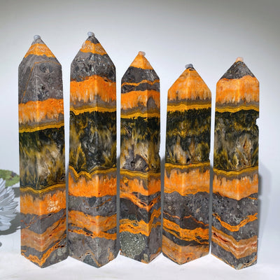 15–18 cm großer Heilkristallturm aus Hummeljaspis