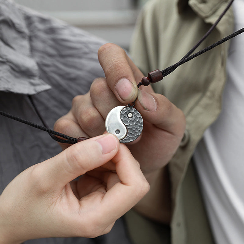 990 Sterling Silver Yin Yang Balance Necklace Pendant