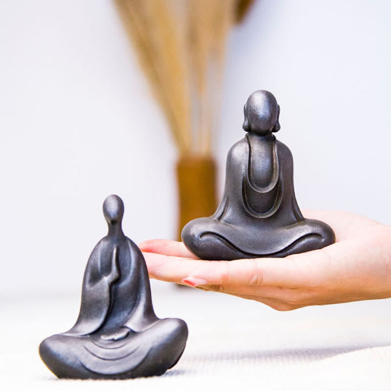 Meditation Buddha Statue Iron Powder Resin Rust 10cm