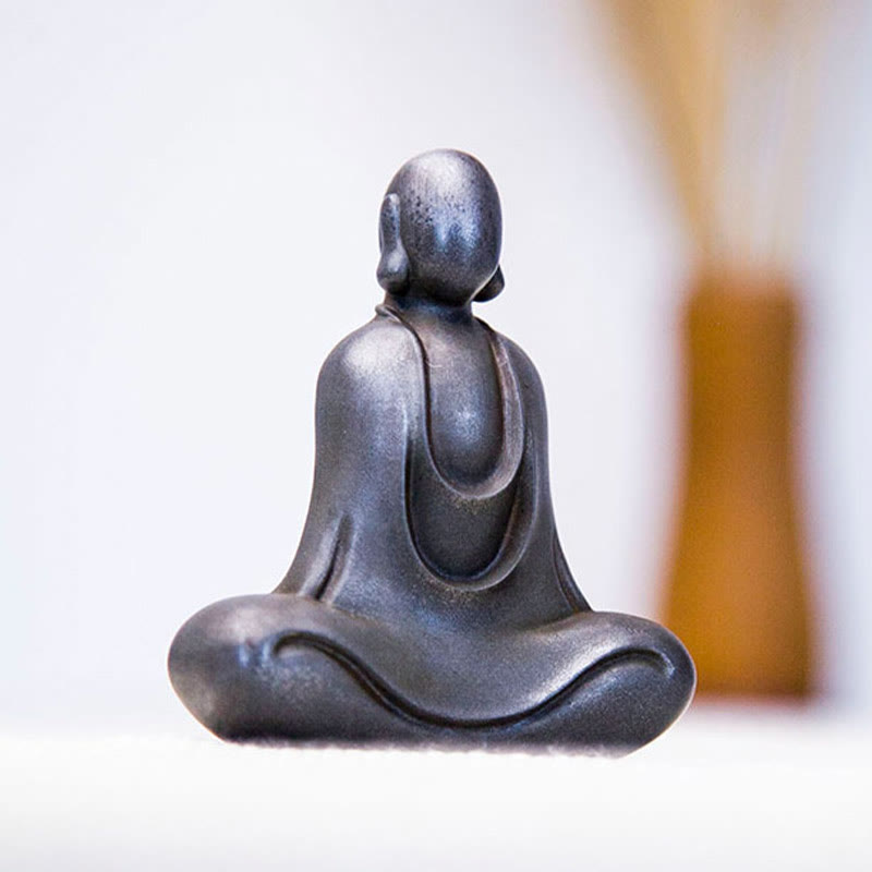Meditation Buddha Statue Iron Powder Resin Rust 10cm