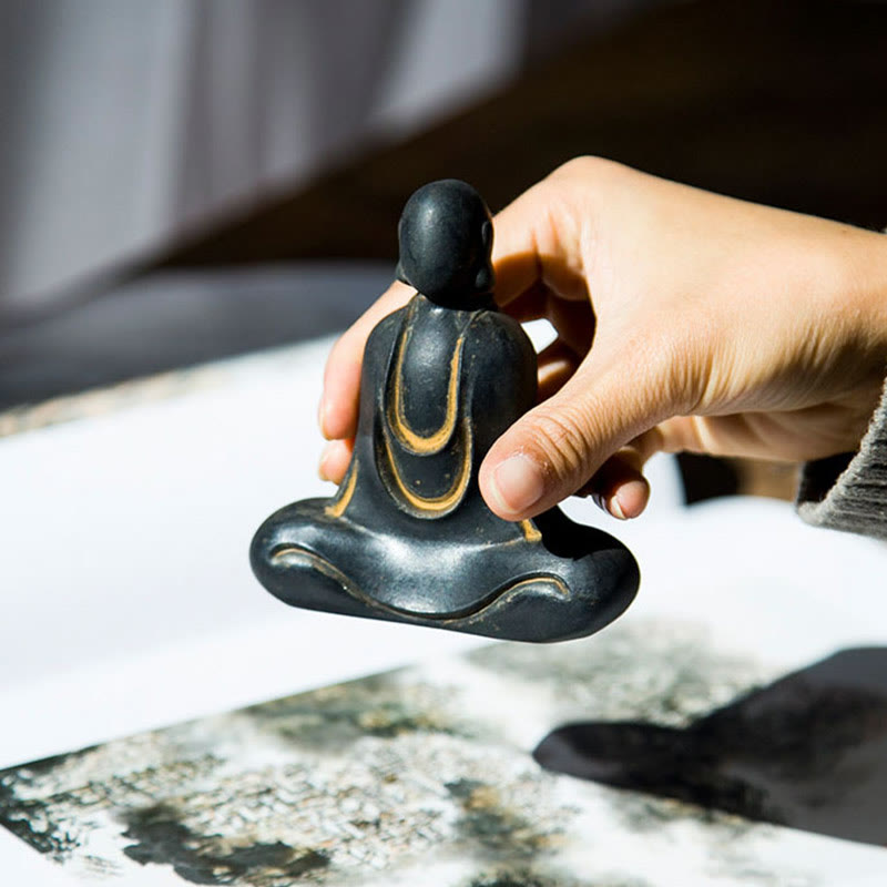 Meditation Buddha Statue Iron Powder Resin Rust 10cm