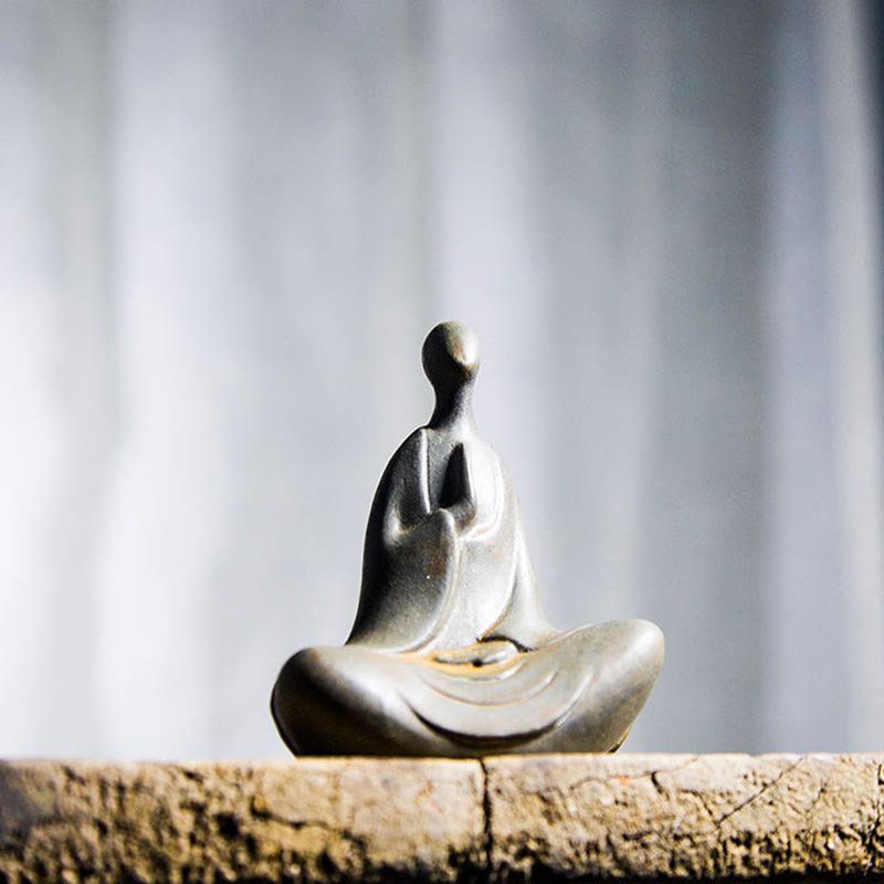 Meditation Buddha Statue Iron Powder Resin Rust 10cm