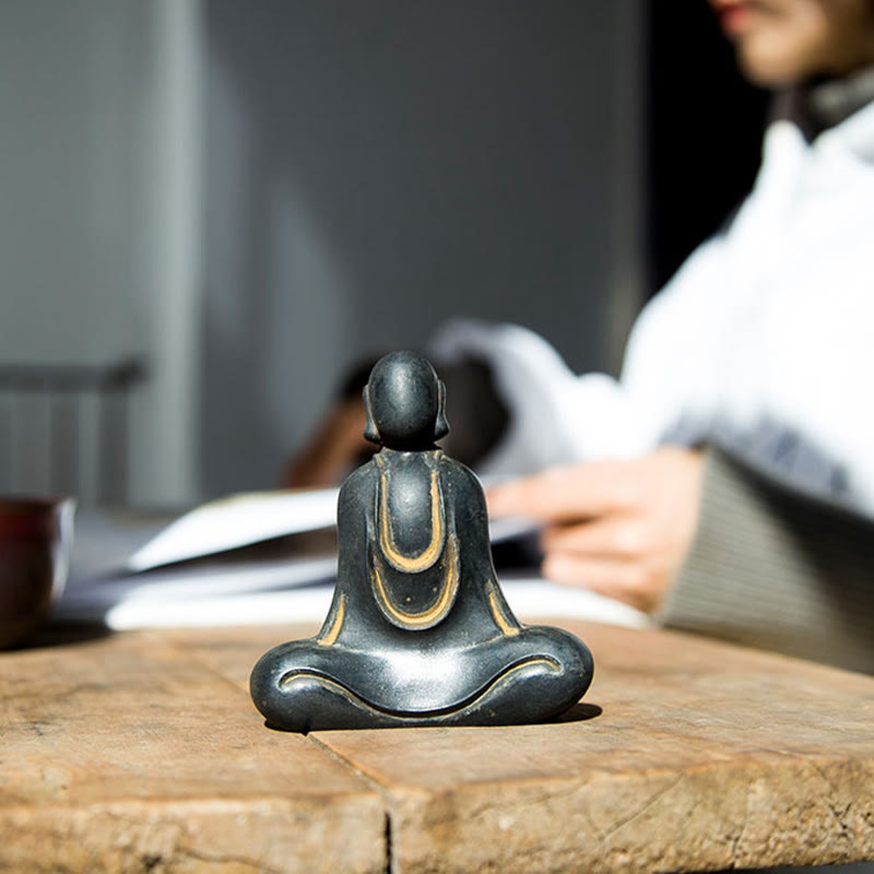 Meditation Buddha Statue Iron Powder Resin Rust 10cm