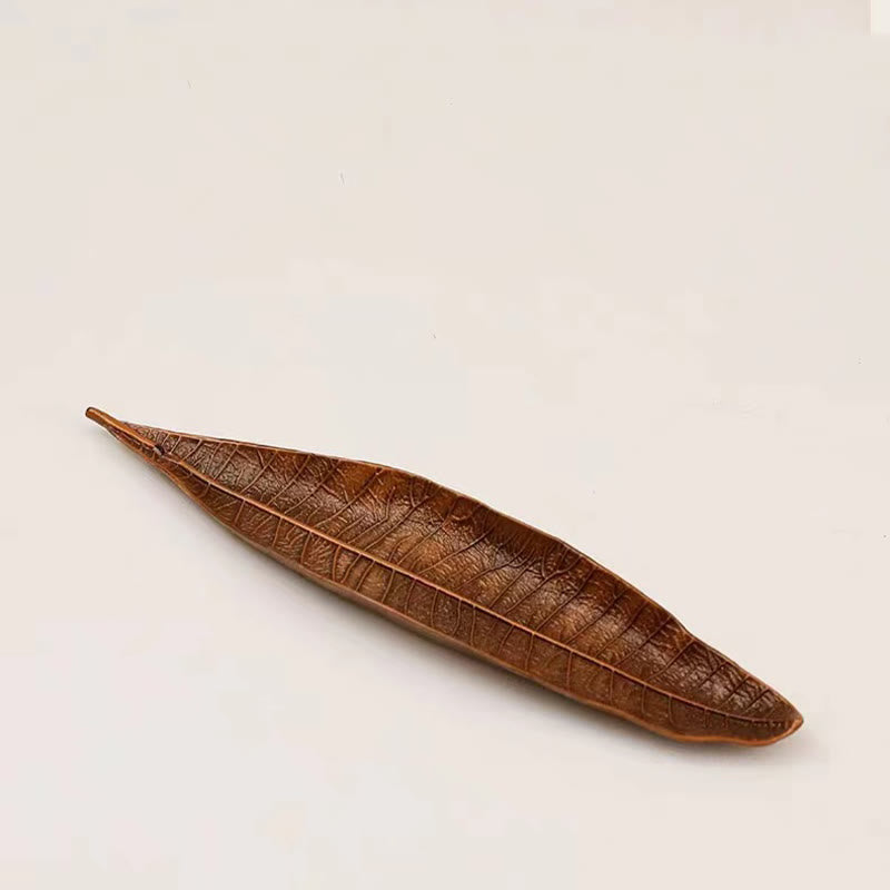 Alloy Incense Burner with Oriental Leaf Design for Tranquility